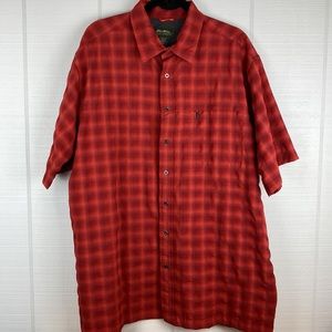 Men’s Eddie Bauer Red Plaid Short Sleeve Button Down Zipped Pocket XLT